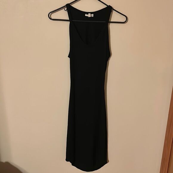 Wilfred Free Cut-Out Knit Tank Midi body con black Dress - Picture 1 of 7